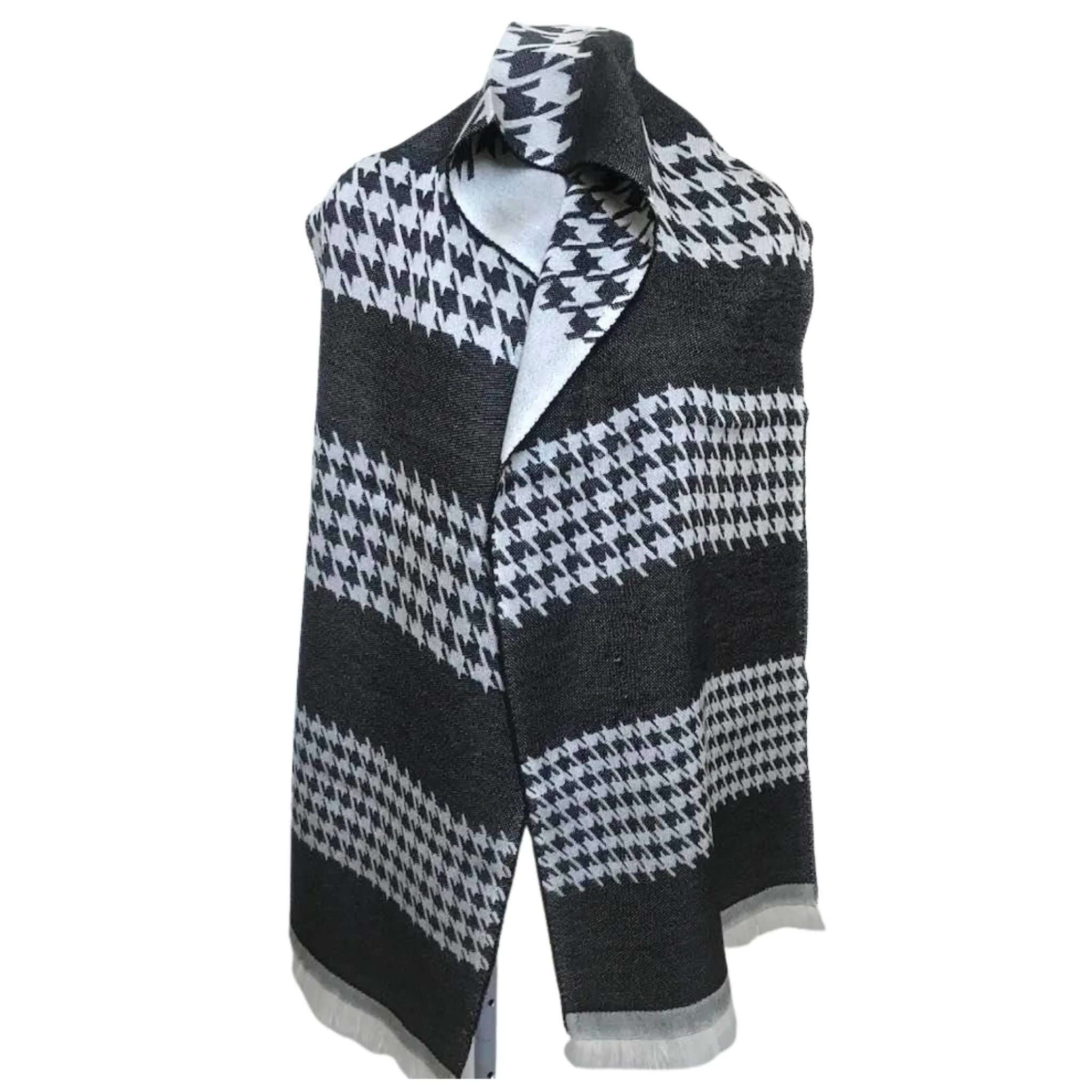 Deidaa Houndstooth Wool Scarf