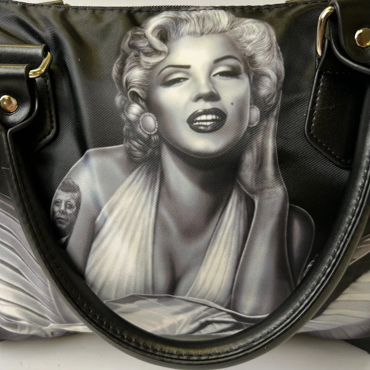 DGA Angels Day of the Monroe Smile Now Bomshells Handbag