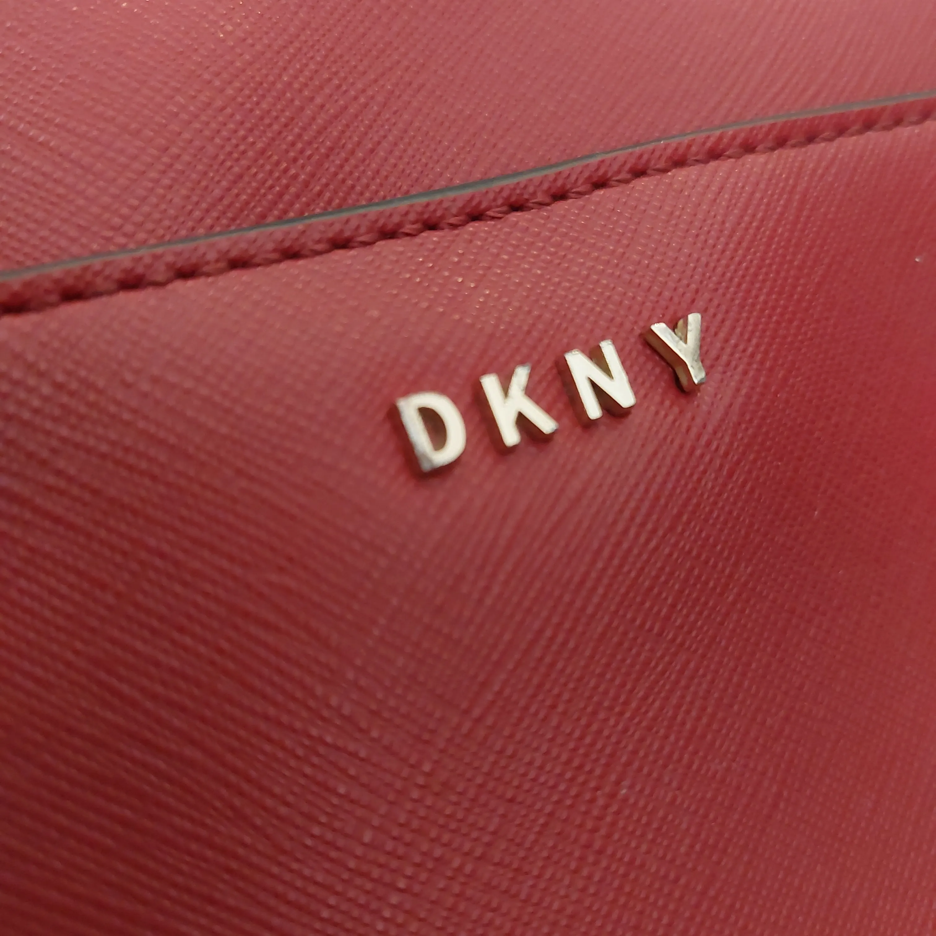 DKNY Red Leatherette Crossbody Bag | Pre Loved |