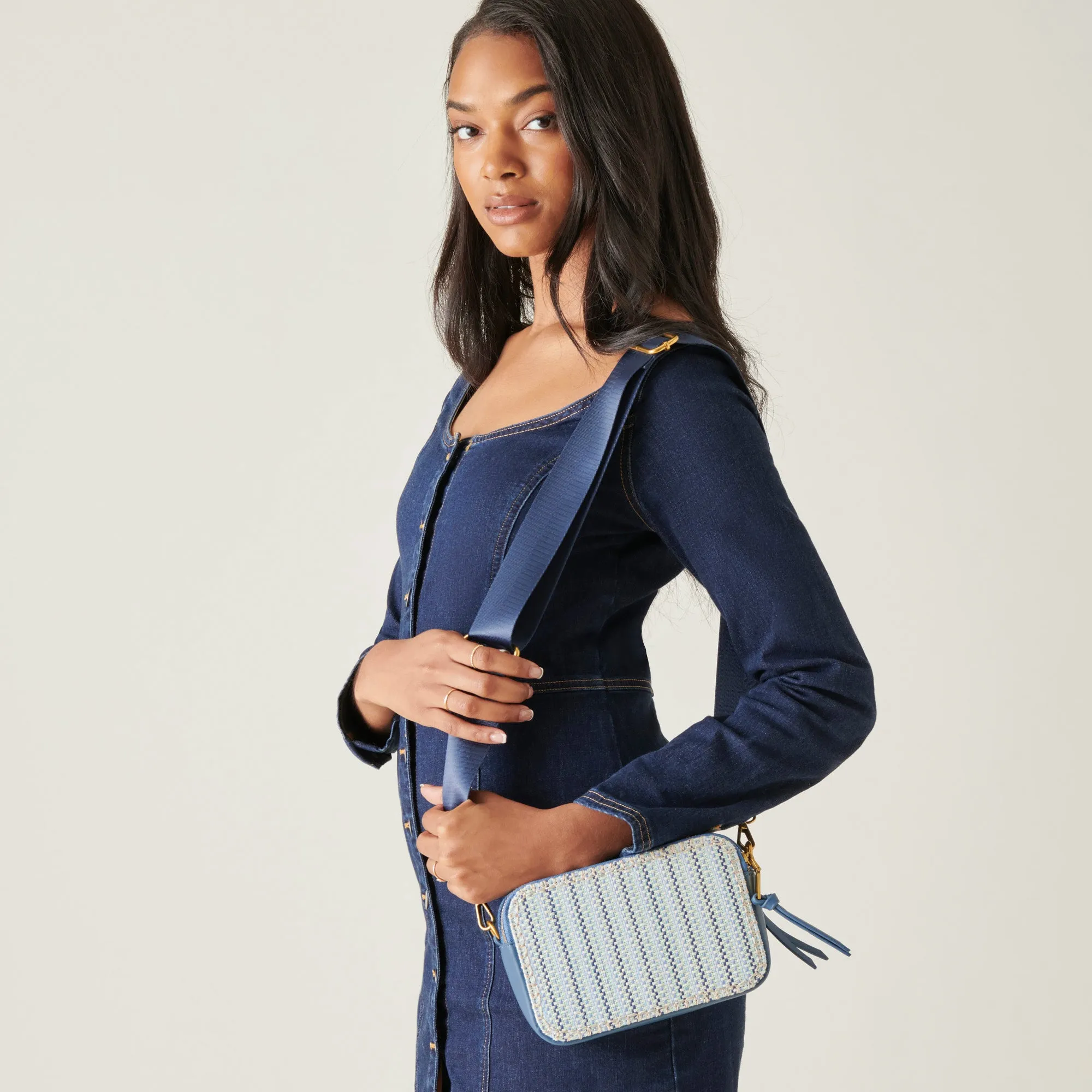 GLADYS CROSSBODY BLUE WOVEN