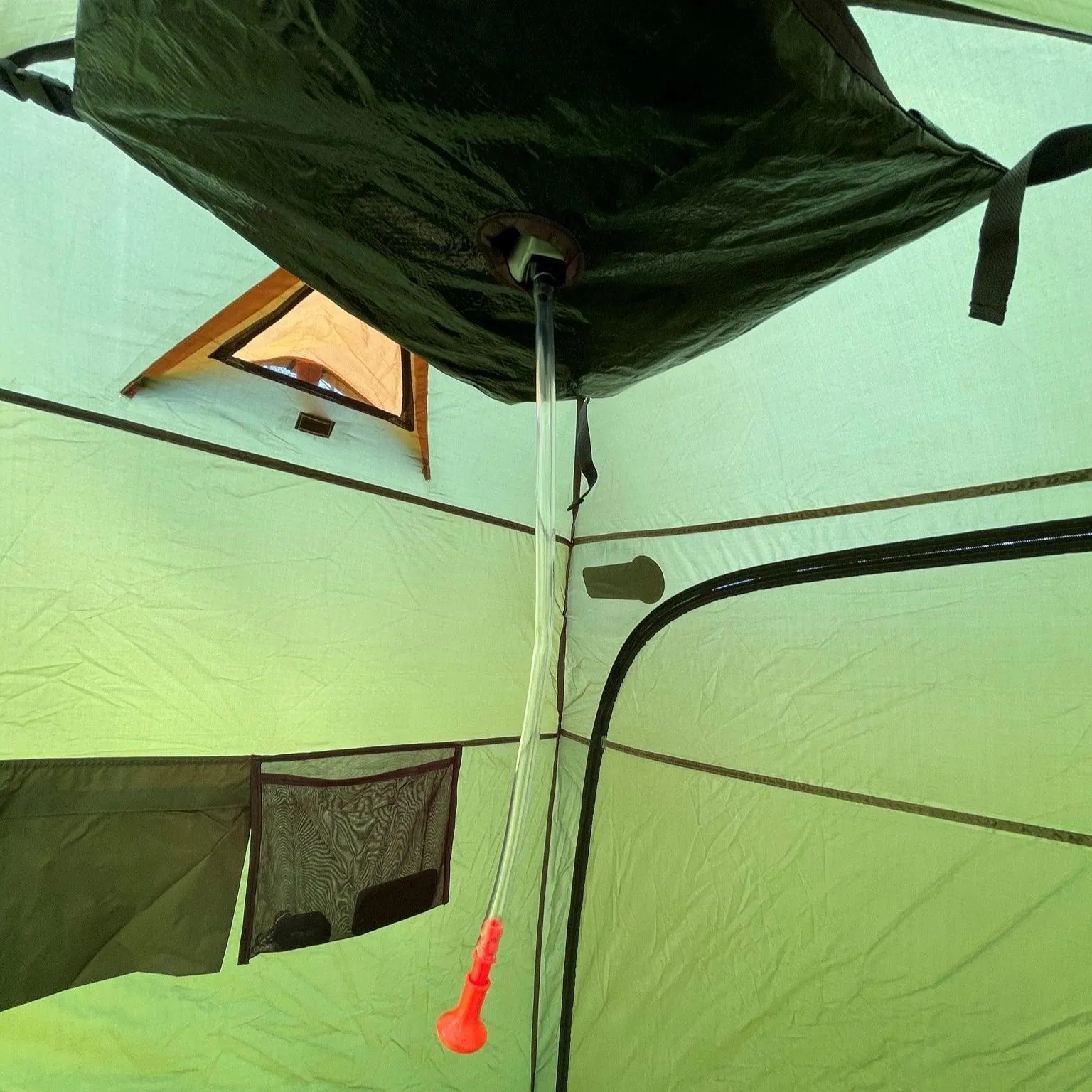 NOMAD Ensuite Pop-up Tent with Solar Shower