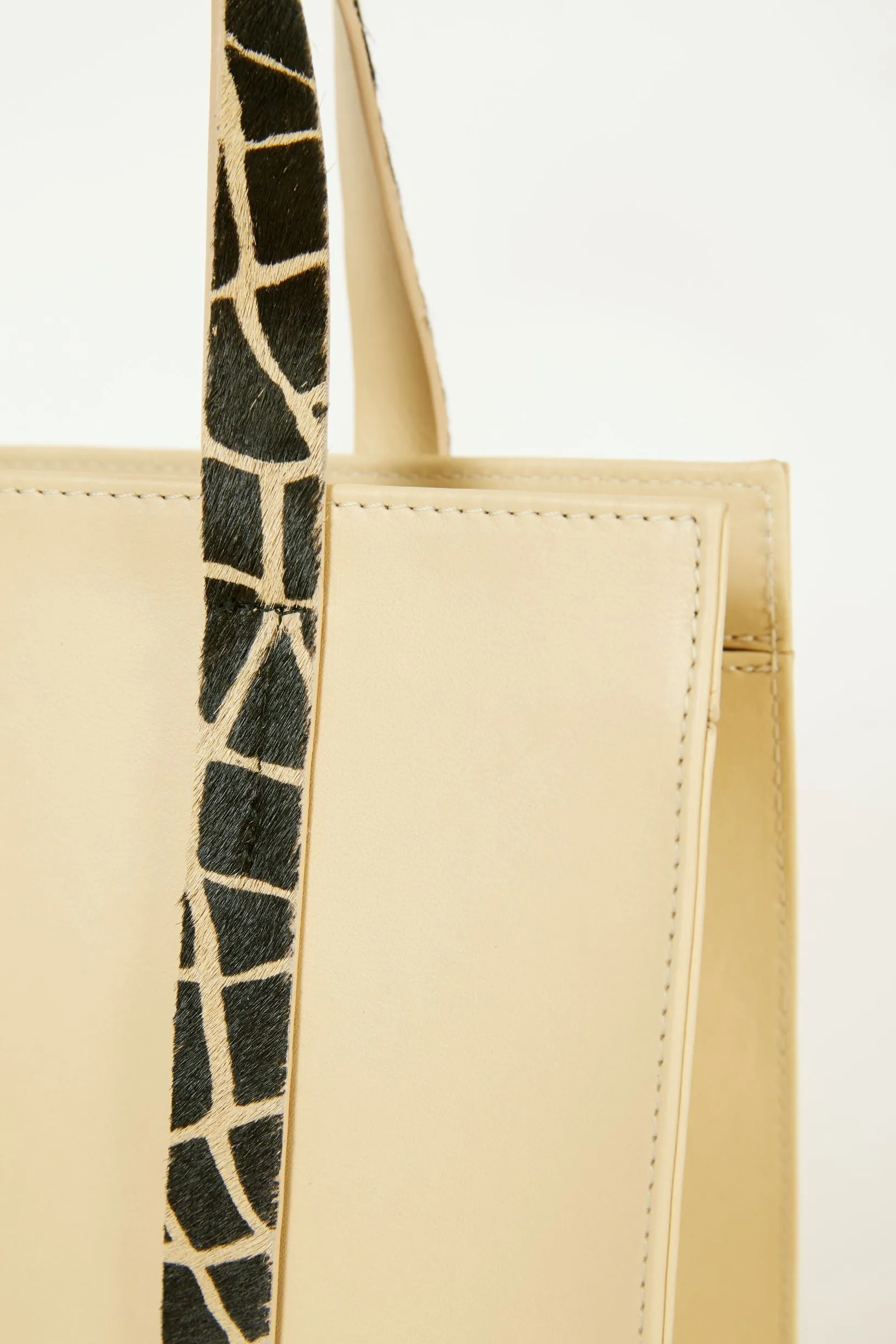 Safari 19.2 Handbag