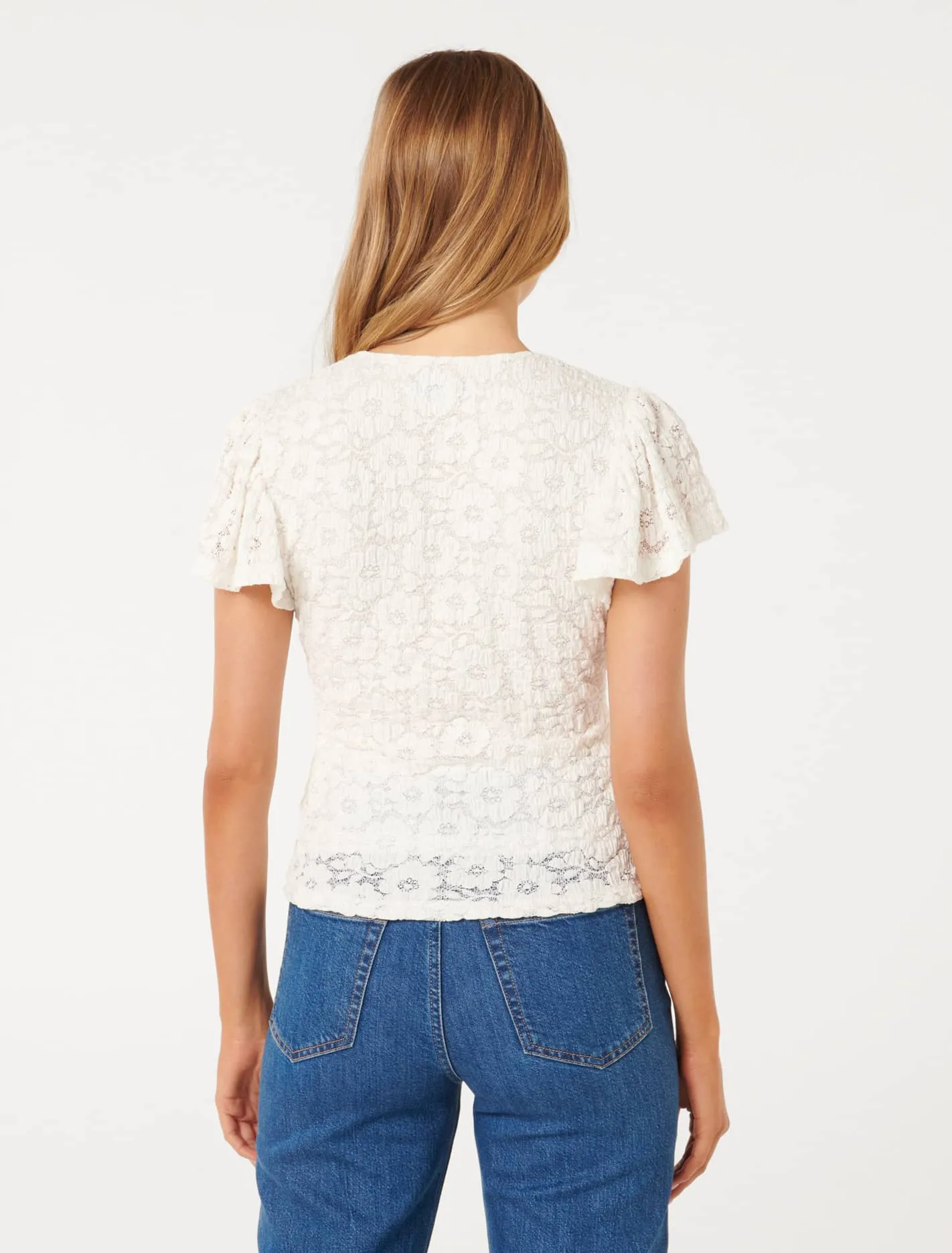 Chic Yara Flutter Sleeve Lace Top in Ivory